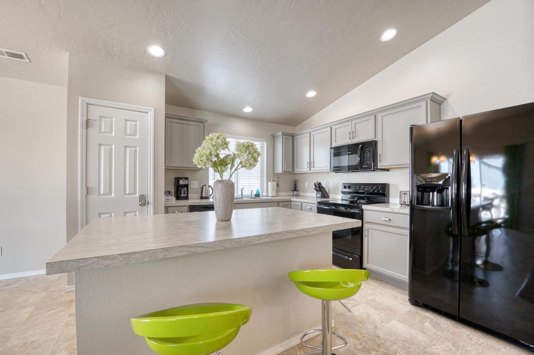 Family Friendly Playroom Garage Caldwell Extérieur photo